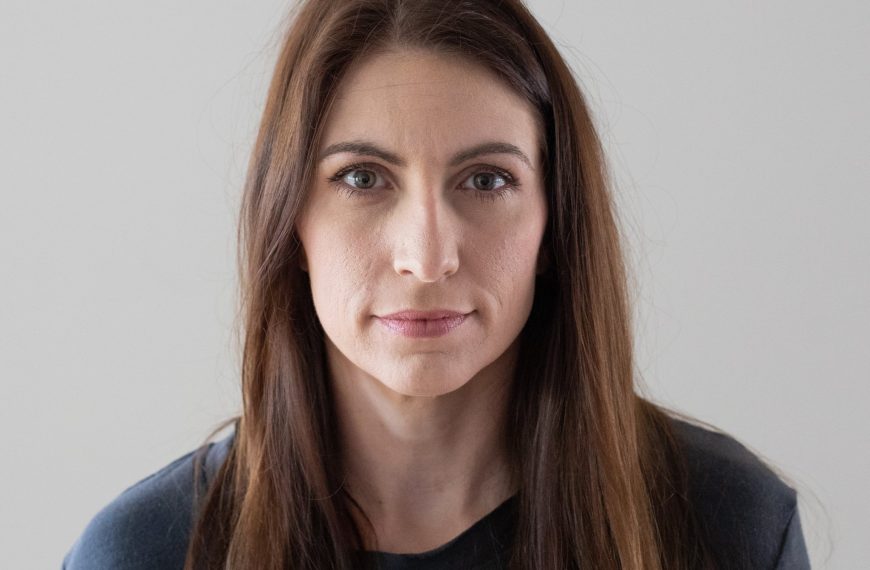 Truthlytics Welcomes Lorie Baker as Investigative Journalist