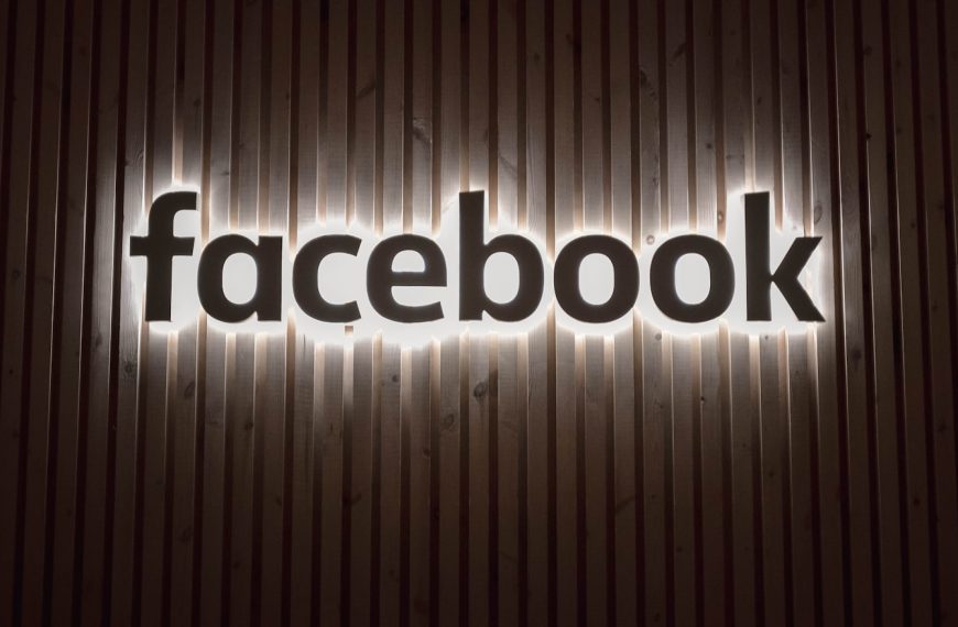 Facebook wall decor