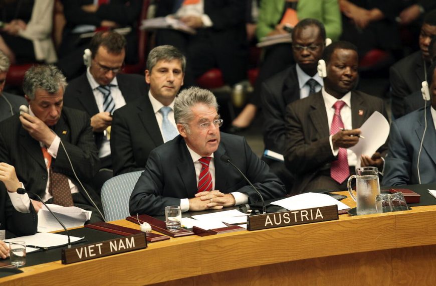 President Heinz Fischer Becomes First Austrian Leader to&hellip;